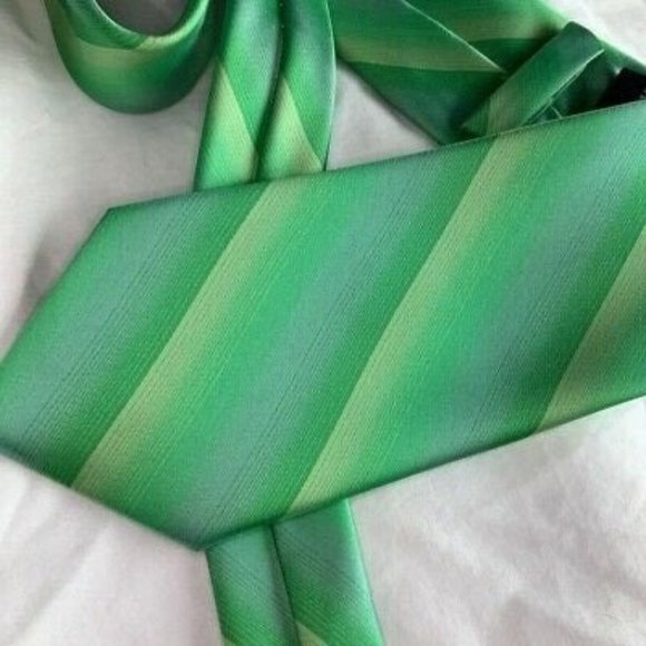 Steve Harvey Celebrity Edition Mens Tie Green - Picture 3 of 5
